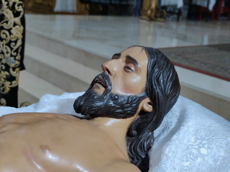 Cristo Yacente